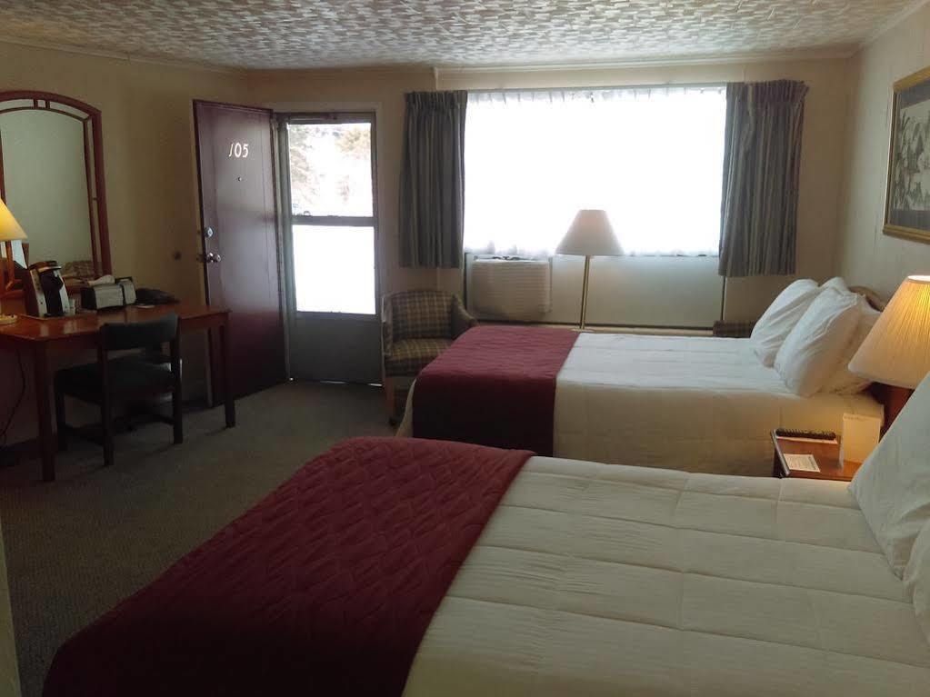 ליטלטון Exit 41 Travel Inn מראה חיצוני תמונה